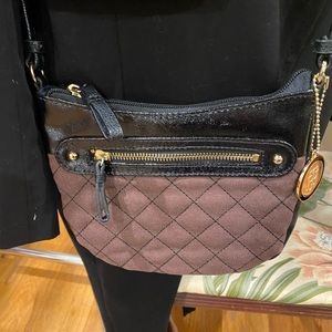 EUC Tommy Hilfiger Quilted Crossbody Bag